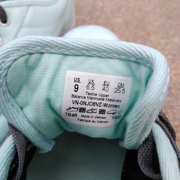 Vans women's Mint Green Sneakers - Picture 9 of 10